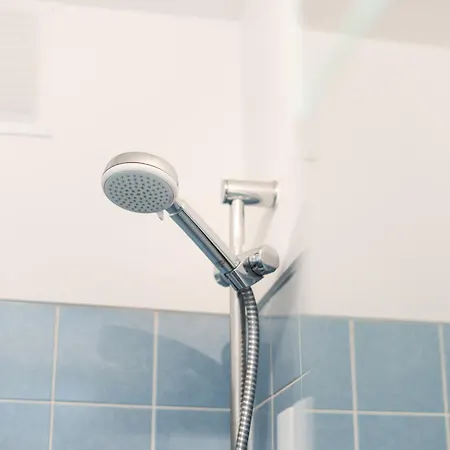 Hidden Tiny Near Center & The Mosel River Appartement