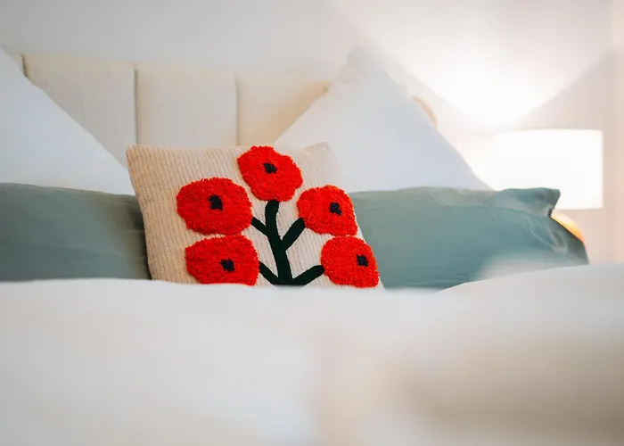 Hidden Tiny Near Center & The Mosel River Apartment