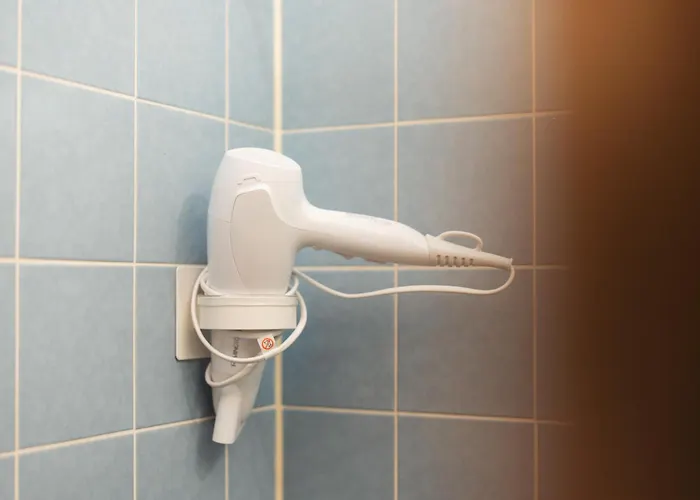 Hidden Tiny Near Center & The Mosel River Coblença